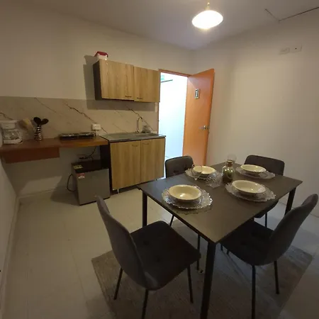Hermoso Loft En La Ciudad Amurallada De 1 Apartamento *